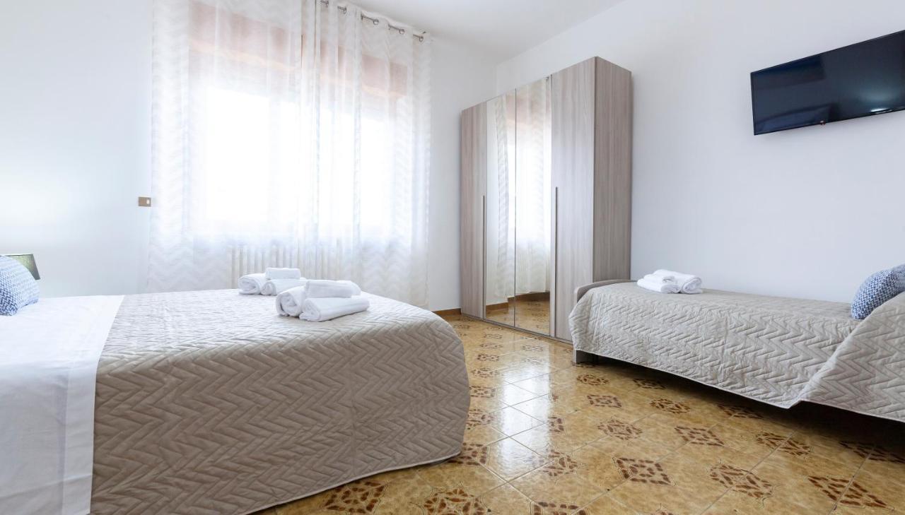 Lupomonaco Rooms Veglie Kültér fotó