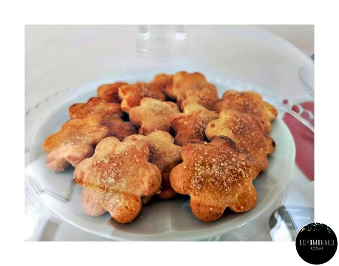 Lupomonaco Rooms Veglie Kültér fotó
